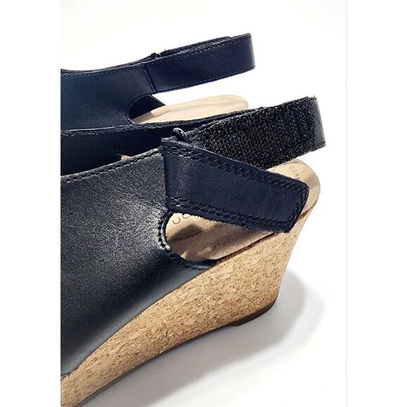 Clarks Lafley Joy New Women's Black Leather Wedge Comfort Sandal Size 10 Wide - Picture 8 of 10